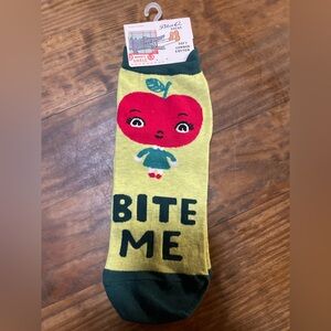 Blue Q Apple Bite Me Ankle SocksWomen’s shoe size 5-10 NWT cute unique comfy